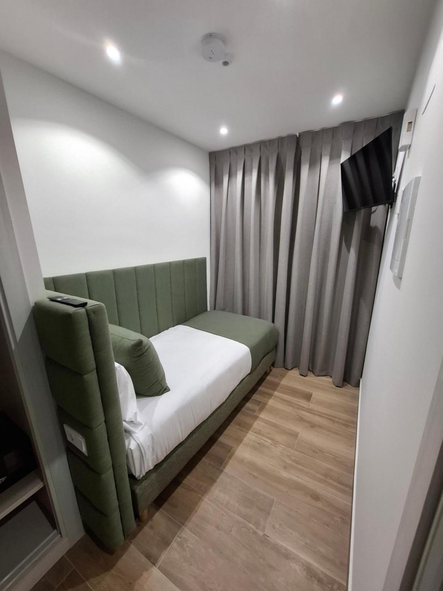 Hostal San Blas Madrid Exteriér fotografie
