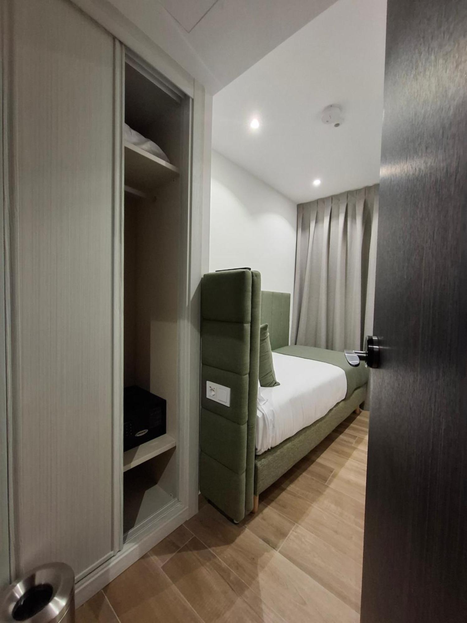Hostal San Blas Madrid Exteriér fotografie