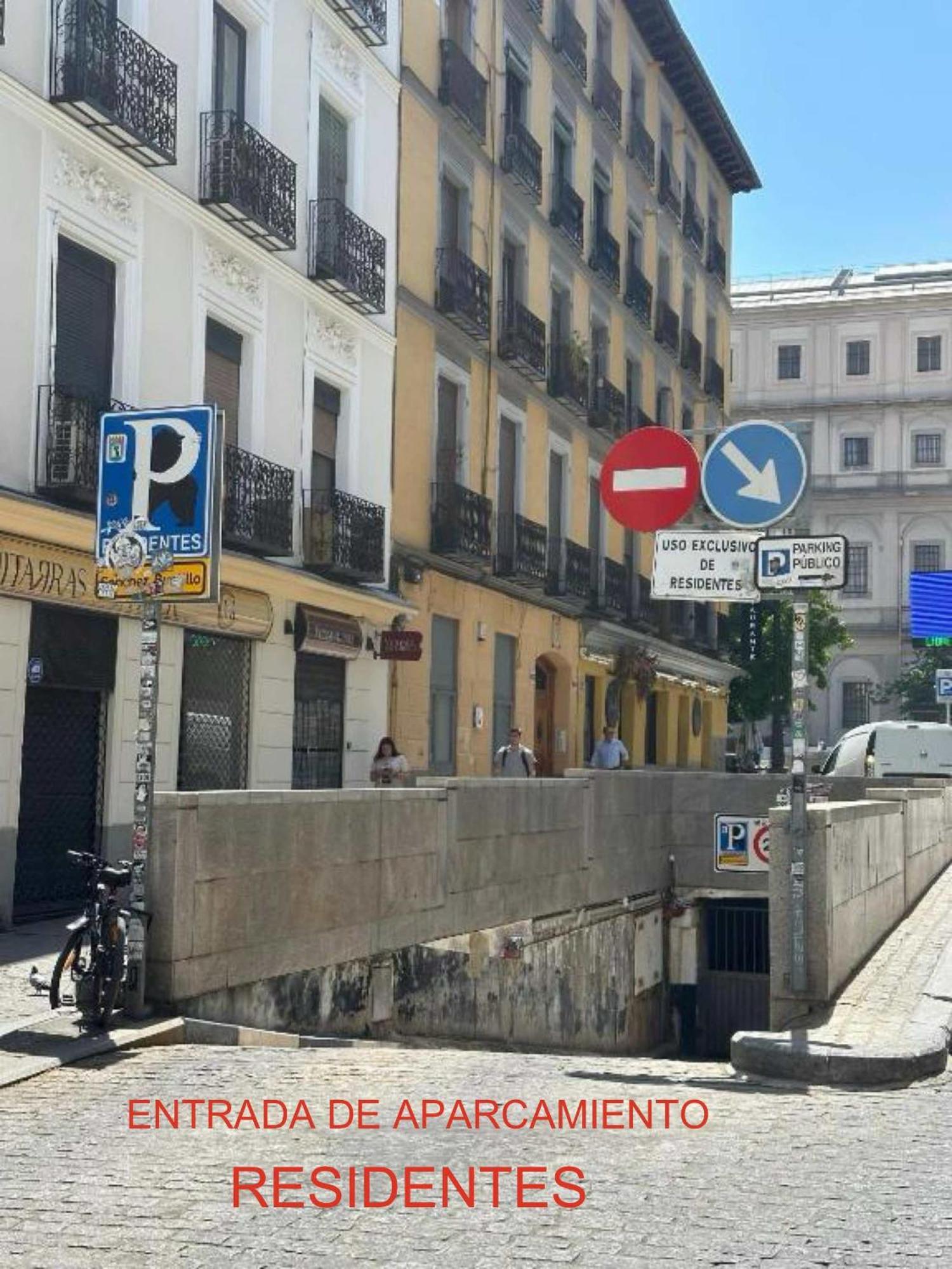 Hostal San Blas Madrid Exteriér fotografie