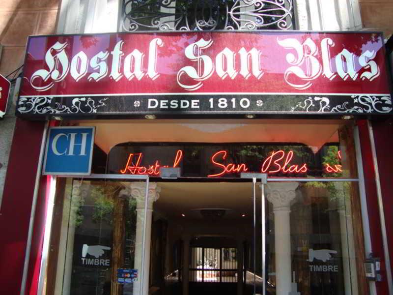 Hostal San Blas Madrid Exteriér fotografie
